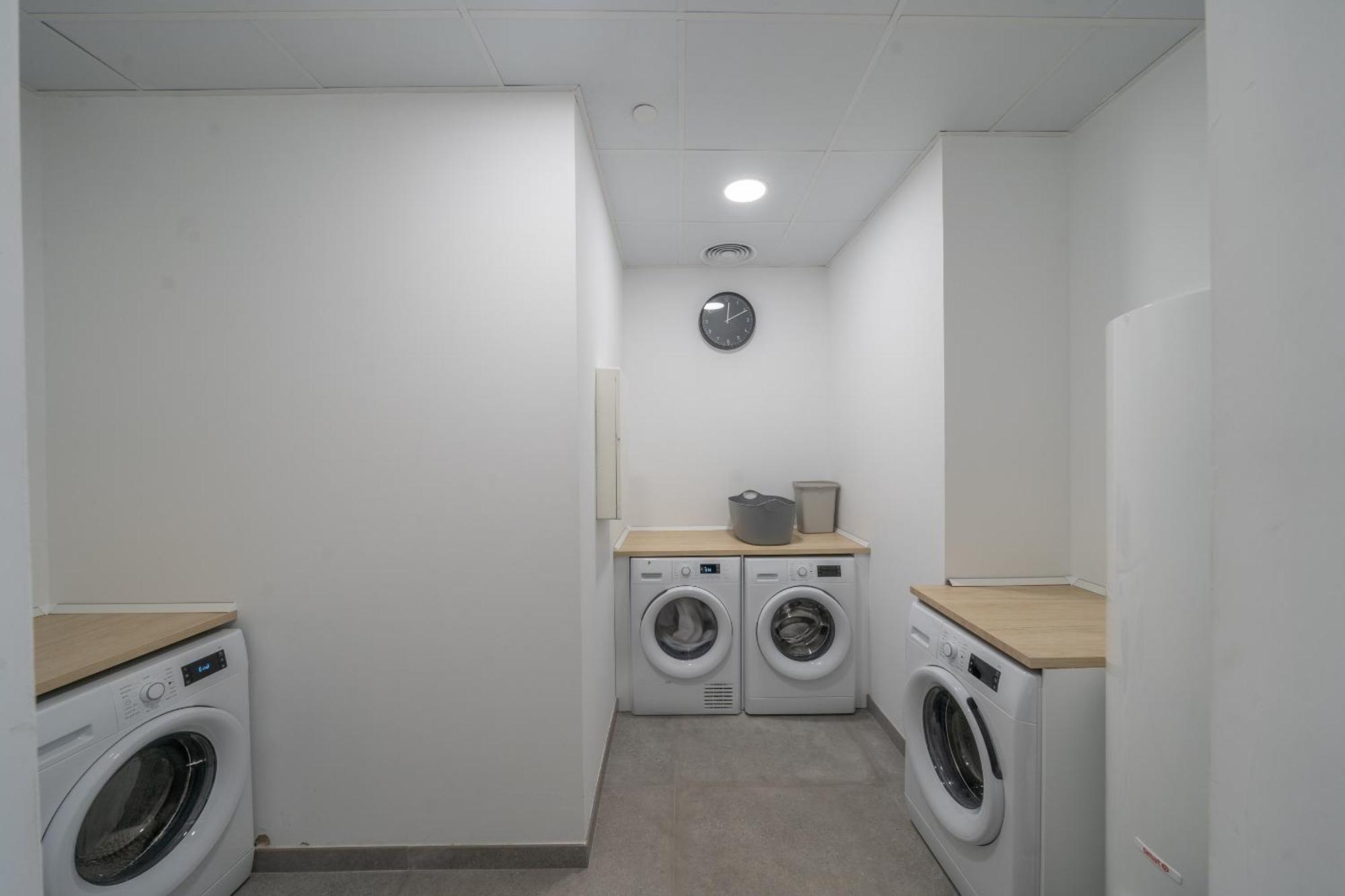 Xpce Urban 4 Malaga Skyline - Free Parking Apartment Exterior foto